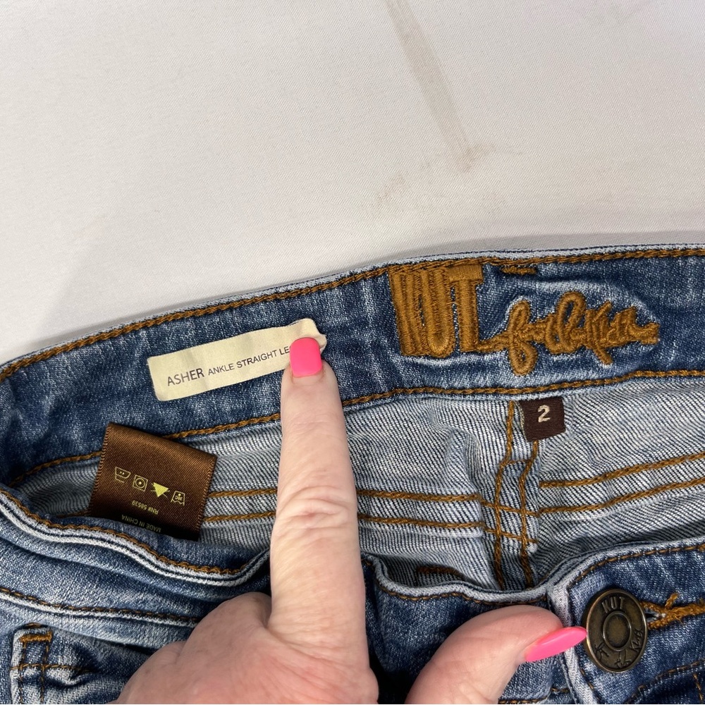 Kut from the Kloth Asher Blue Distressed Skinny Jeans - Picture 4 of 5